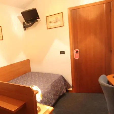 Baccio Da Montelupo Otel 3*