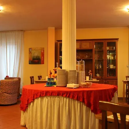 Baccio Da Montelupo Otel 3*