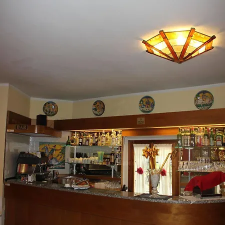 Otel Baccio Da Montelupo 3*